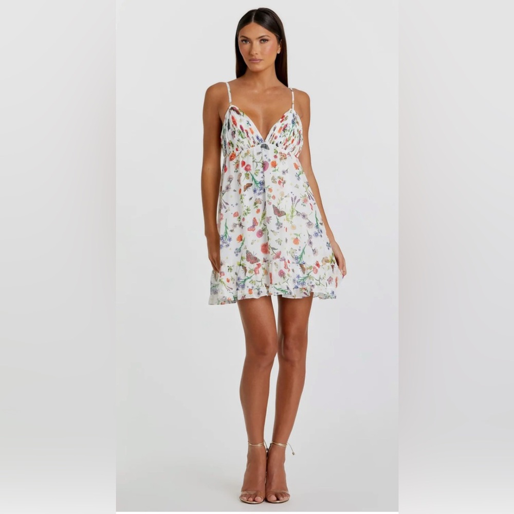 NWT Mac Duggal White Floral Mini Dress